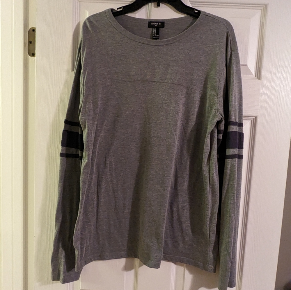 Forever 21 long sleeve M